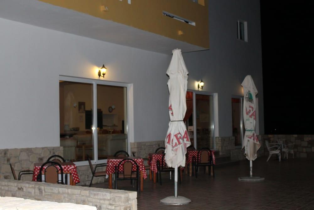 Pantheon Hotel Kéfalos Eksteriør bilde